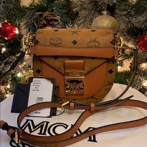 **SOLD**Cognac mini shoulder MCM Monologue